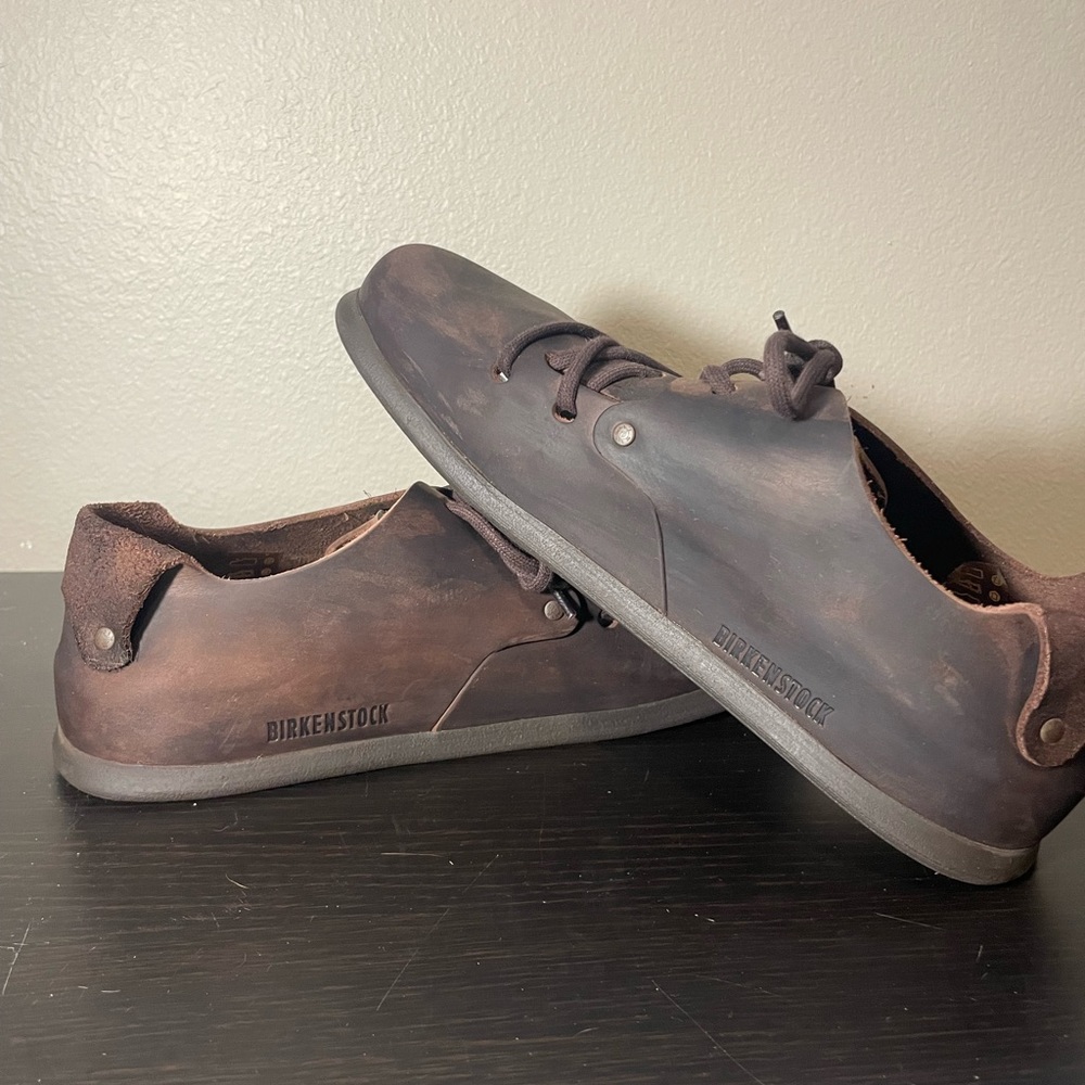 Birkenstock Montana Brown Oiled Leather
Men’s 8.5